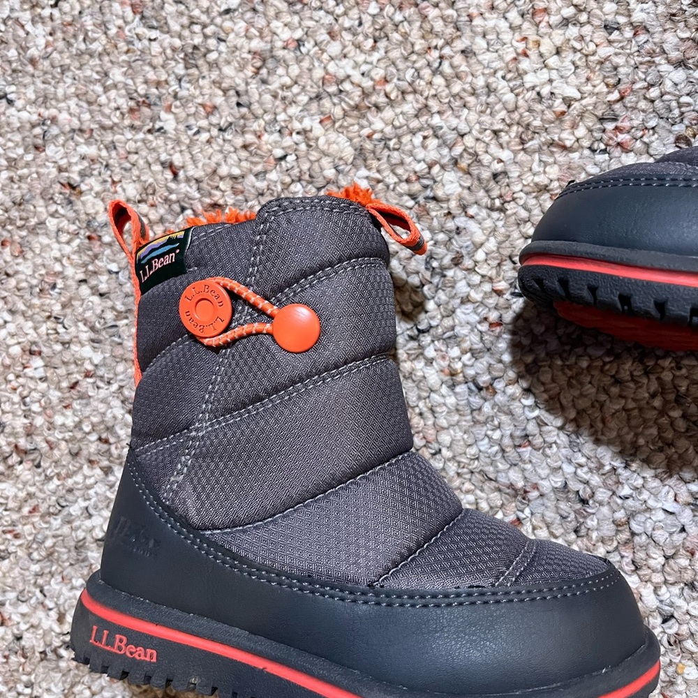 LL Bean Kids' Gray and Orange Waterproof Snow Boots - Picture 3 of 6